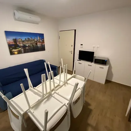 Canepa Aparthotel Diano Marina