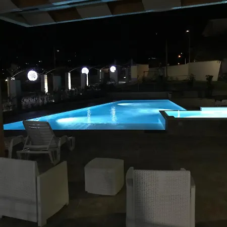Aparthotel Canepa *